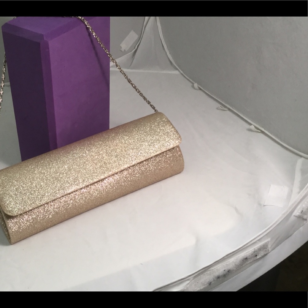 NWT Sparkly Gold Clutch - Picture 4 of 4